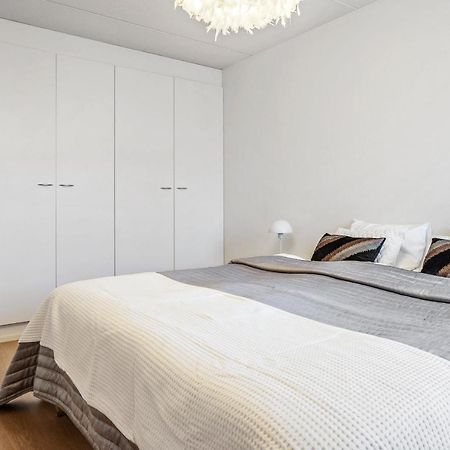 Apartment Sleepwell Sukkula With Private Sauna And Parking Turku Exterior photo