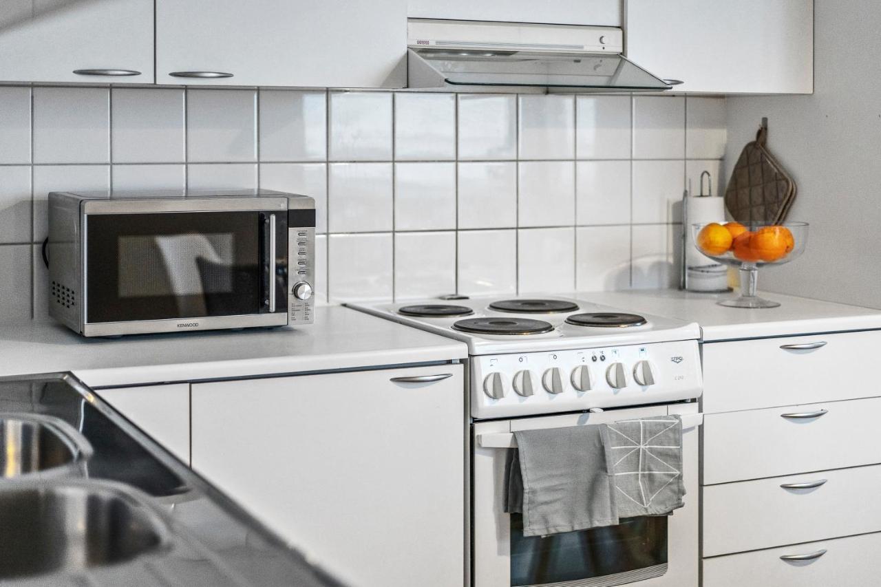 Apartment Sleepwell Sukkula With Private Sauna And Parking Turku Exterior photo